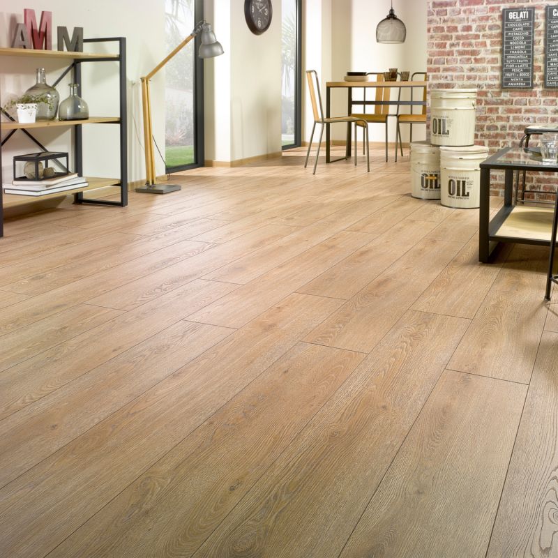 Lame PVC clipsable avec quatre chanfreins Livyn Balance Click Quick Step SOLCOLOR