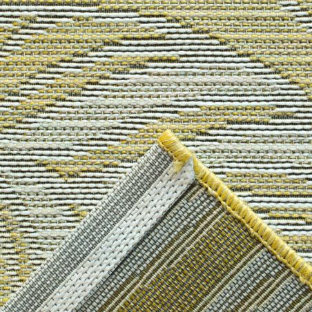 Tapis de salon - 140x200cm - Animal / Végétal jaune Newport par Ragolle Tapis de salon - 140x200cm - Animal / Végétal jaune Newport par Ragolle