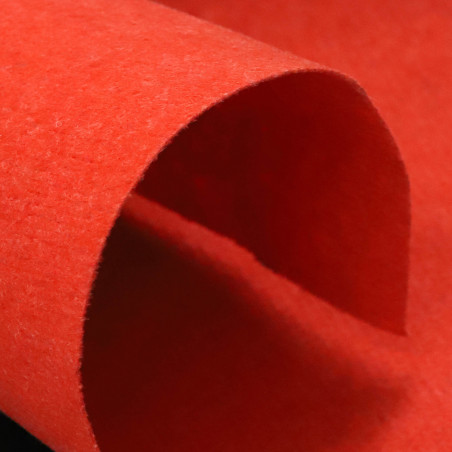 Moquette - 4m - aiguilletée rouge VANESSA par Orotex Moquette - 4m - aiguilletée rouge VANESSA par Orotex