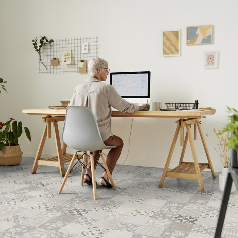 Sol Vinyle/PVC - 4m - carreaux de ciment beige, taupe et blanc PROVENCE CREME Loftex par Gerflor