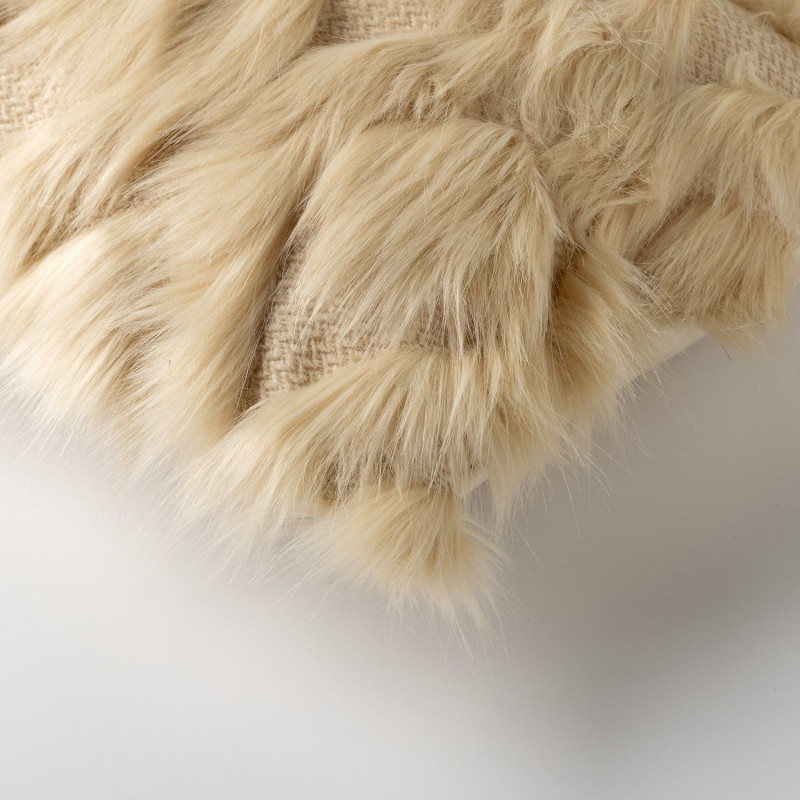 Coussin contemporain beige - IRISH CREAM - 30x50cm - FIGO par Dutch Decor