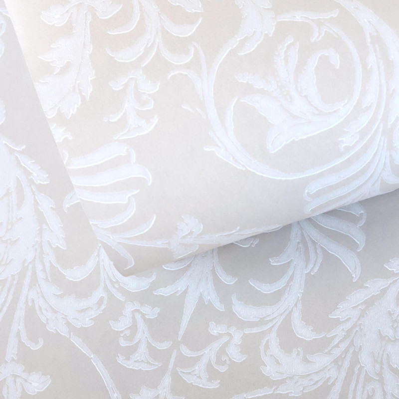 Papier peint intissé baroque blanc TRIANON - Montsegur par Casadeco - 86021218