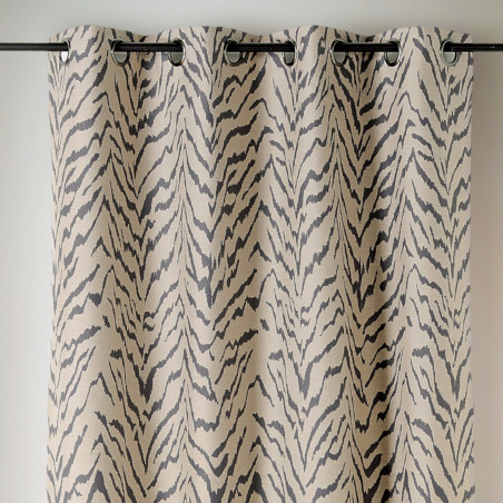 Prêt-à-Poser rideau - 140cmx240cm - animal beige et gris ZULU par Linder Prêt-à-Poser rideau - 140cmx240cm - animal beige et gris ZULU par Linder