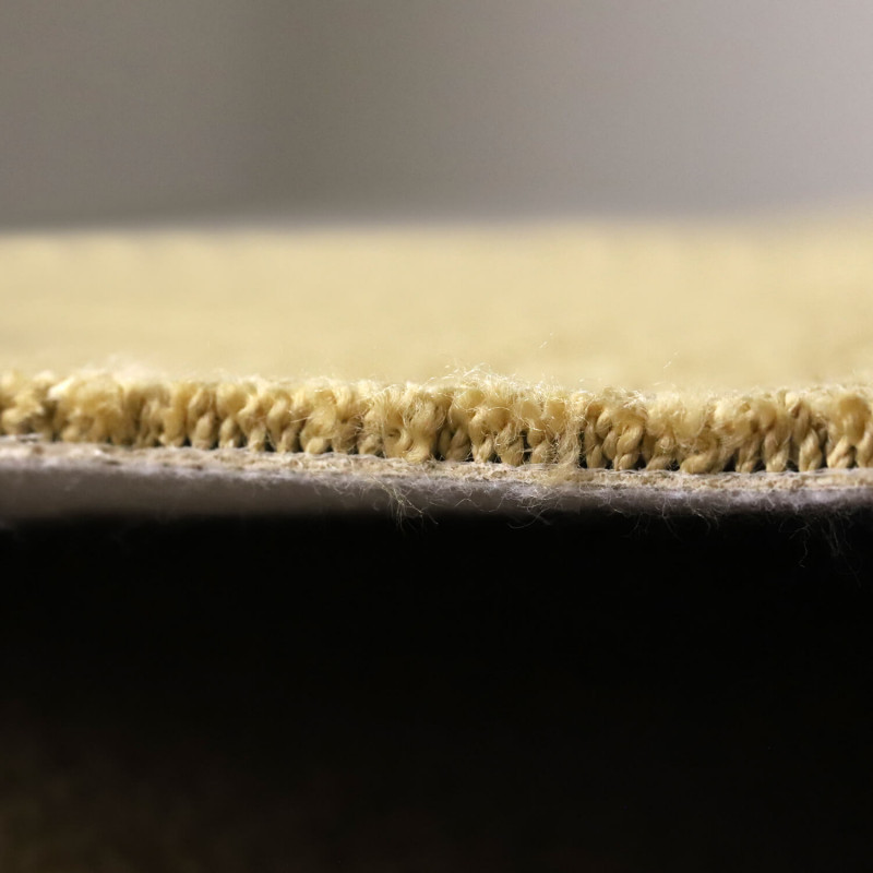 Moquette - 4m - velours ocre CHARISMA 370 par Lano