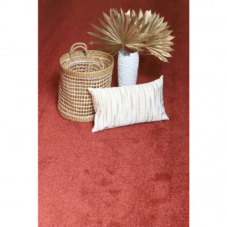 Moquette - 4m - velours rouge carmin CHARISMA 110 par Lano Moquette - 4m - velours rouge carmin CHARISMA 110 par Lano