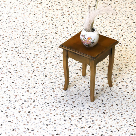 Sol Vinyle/PVC - 4m - terrazzo beige et noir sur fond écru MARMETTE 534 Prestige Ultimate Stone - par IVC