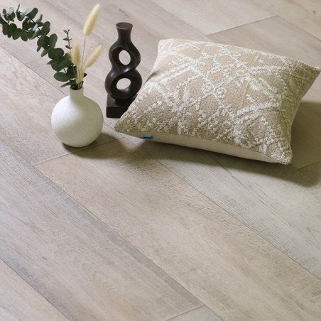 Sol Vinyle/PVC - 2m - parquet chêne blanchi - CARTIER 508 - Essential Bingo par IVC