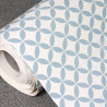 Sol Vinyle/PVC - 2 m - carrelage origami blanc et bleu nordique MAGALI 395 - Bingo Essential par IVC