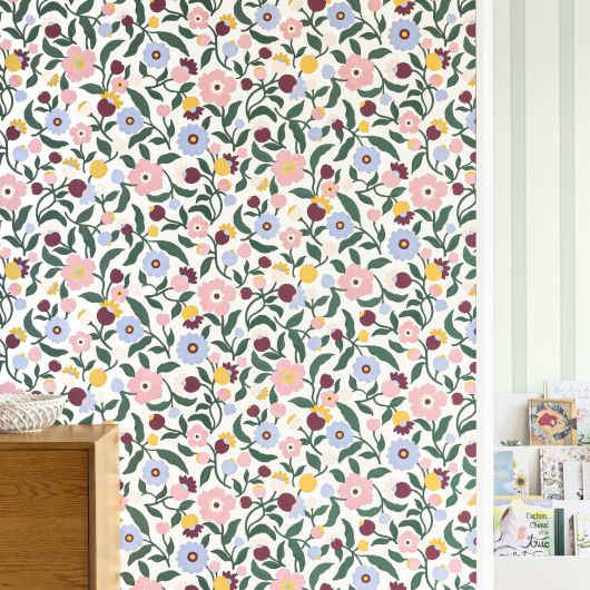 Papier peint intissé floral rose et prune CAPUCINE - Happy Kids Club par Caselio - 107630426