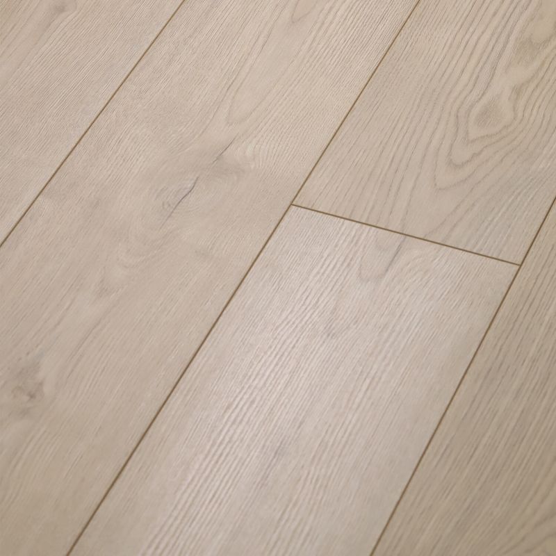 Sol Stratifié - CHENE OHIO 65450 - Mediteranpar Kronotex