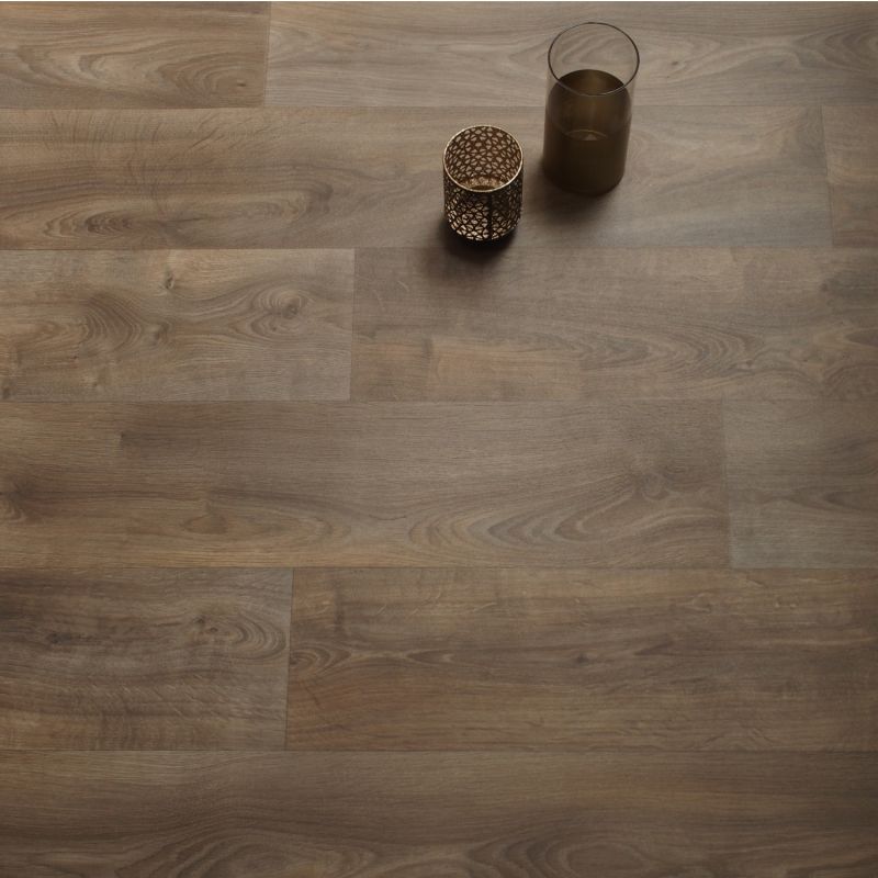 Sol Vinyle/PVC - 4m - parquet chêne foncé CALAIS 596 Essential par IVC